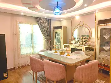 عقارات للبيع في شارع المجزر الالي، اللبيني، 180 متر