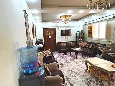 عقارات للبيع في شارع القاعدة، البيطاش، 130 متر