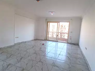عقارات للإيجار في شارع مصطفي كامل، السيوف، 160 متر