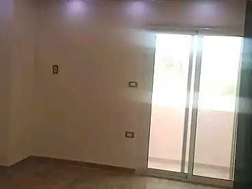 شقق للإيجار في أبو يوسف، العجمي، 90 متر