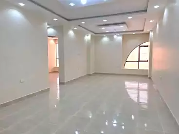 Properties For rent in Carrefour Main Street, Zahraa El Maadi, 125 sqm
