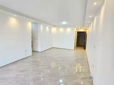 إداري للإيجار في ريحانة بلازا - مرشدي جروب، كمبوند بالمعادي، 120 متر