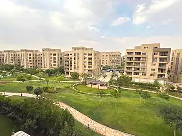 شقق للبيع في كمبوند ذا سكوير - صبور، كمبوند بالتجمع الخامس، 132 متر