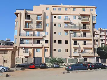 شقق للبيع في المستثمر الصغير، الأندلس 2، 180 متر
