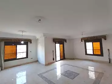 شقق للبيع في شارع 1، الحي الاول، 180 متر