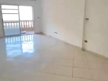 شقق للإيجار في شارع محرم بك، محرم بك، 120 متر