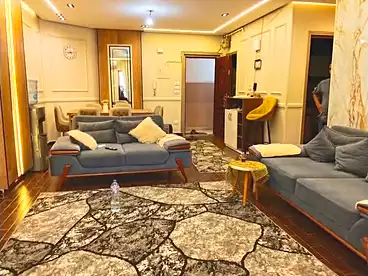 شقق مفروشة للإيجار في شارع حورس، حدائق الأهرام، 120 متر