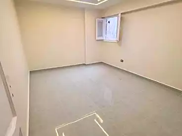 Apartments For sale in Gamal Abd El Nasir St, Sidi Beshr Bahri, 140 sqm