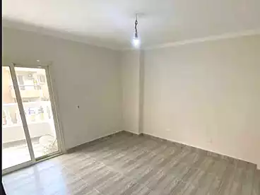 شقق للإيجار في محرم بك، الاسكندرية، 110 متر