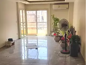 عقارات للإيجار في الحي الثالث، الهضبة الوسطى، 150 متر
