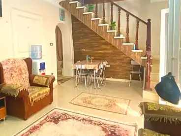 فلل للبيع في شارع الحنفية، البيطاش، 165 متر