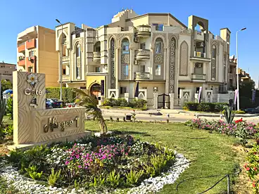 Apartments For sale in Hassan Ahmed Kamel St., El Narges 1, 176 sqm