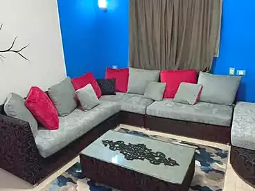 شقق مفروشة للبيع في شارع المجزر الالي، اللبيني، 140 متر