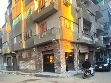 Building For sale in Shoubra, Greater Cairo, 250 sqm