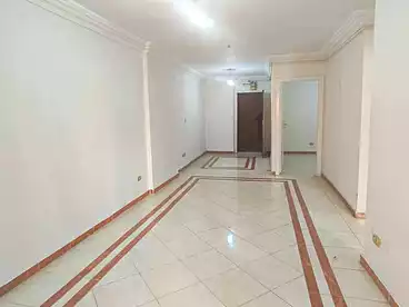 شقق للبيع في المندرة بحري، المندرة، 100 متر