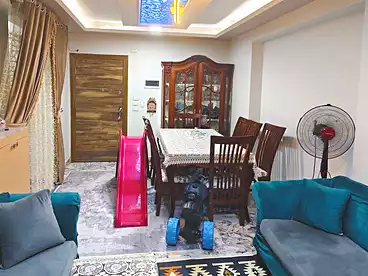 شقق للبيع في شارع سلطان خطاب، اللبيني، 120 متر