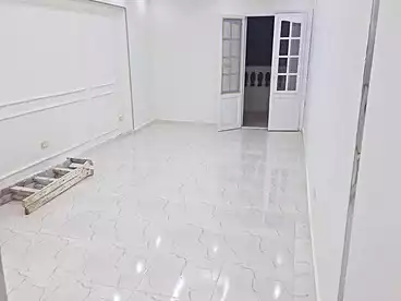 عقارات للبيع في شارع جمال عبد الناصر، المندرة، 130 متر