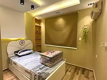 شقق للإيجار في شارع مصدق، الدقي، 100 متر