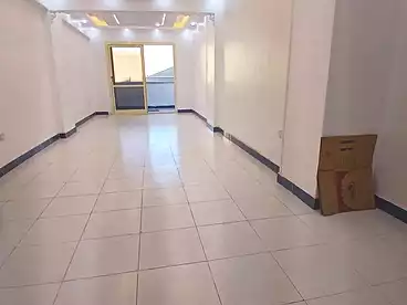 شقق للبيع في البيطاش، العجمي، 120 متر