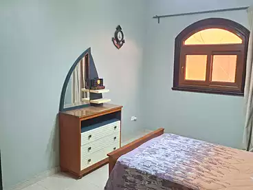Apartments For sale in Mahmoud Abdo Abbas St., Fifth Neighborhood, 190 sqm