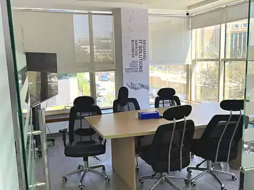 مبنى إداري للإيجار في شارع اللاسلكي، المعادي الجديدة، 1600 متر