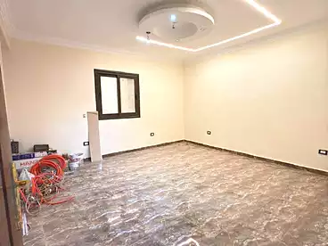 شقق للبيع في اللبيني، فيصل، 150 متر