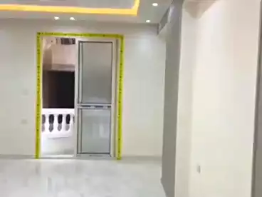 شقق للبيع في اللبيني، فيصل، 130 متر