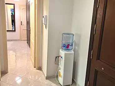عقارات للإيجار في شارع الجزيرة، المستثمرين الجنوبية، 200 متر