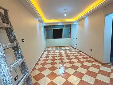 شقق للبيع في البيطاش، العجمي، 85 متر