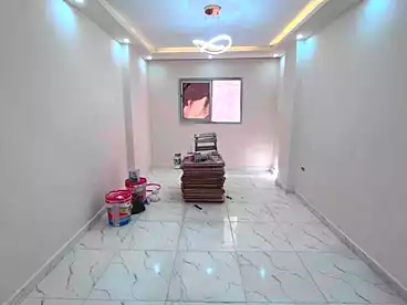شقق للبيع في شارع عين شمس، البيطاش، 90 متر