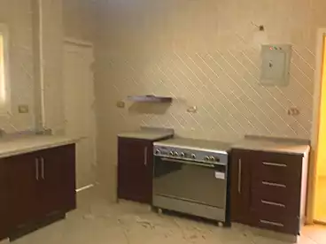 شقق للبيع في شارع الملكة ناظلي، كفر طهرمس، 120 متر