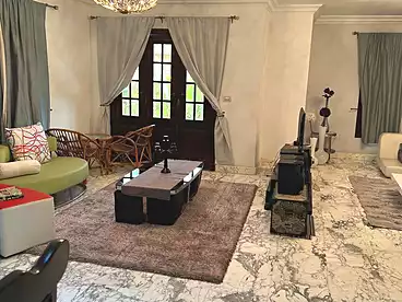 شقق للبيع في شارع جعفر بن ابي طالب، الياسمين 2، 210 متر