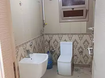 عقارات للبيع في شارع محمود خاطر، حلوان، 100 متر