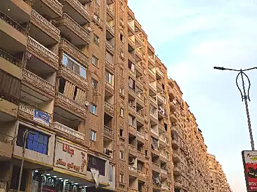 تجاري للبيع في التحرير، وسط البلد، 1000 متر
