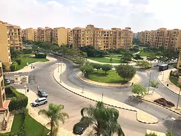 للإيجار في شارع 17، المنطقه الأولى عمارات، 211 متر