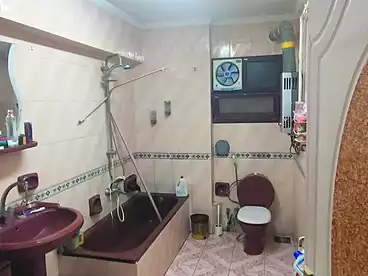 شقق للبيع في شارع أحمد عصمت، عين شمس، 120 متر