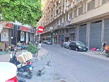 Shops For sale in Al Mofatesh St, El Hadara, 51 sqm