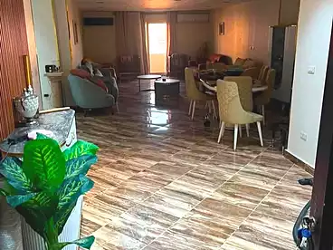 شقق للبيع في شارع مصطفي صفوت، حلوان الشرقية، 220 متر