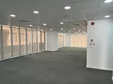 إداري للإيجار في شارع مجمع البنوك، القاهرة الجديدة - التجمع الخامس، 350 متر