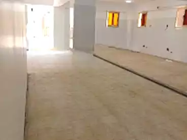 تجاري للإيجار في الروبيكي، العاشر من رمضان، 300 متر