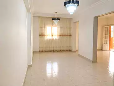 Apartments For sale in Gamal Abd El Nasir St, Sidi Beshr Bahri, 135 sqm