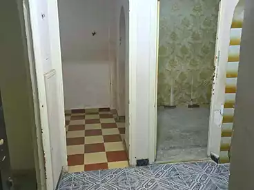 شقق للبيع في شارع محرم بك، محرم بك، 60 متر