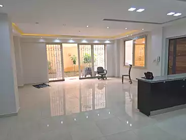 شقق للإيجار في شارع زيد بن حارثه، جنوب الاكاديميه (أ)، 250 متر