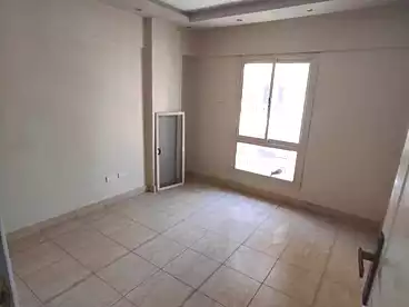 Apartments For rent in Moharram Bey, Alexandria, 130 sqm