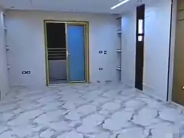 شقق للبيع في اللبيني، فيصل، 160 متر