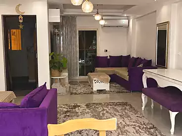 شقق للبيع في شارع الخمسين، النزهة 2، 140 متر