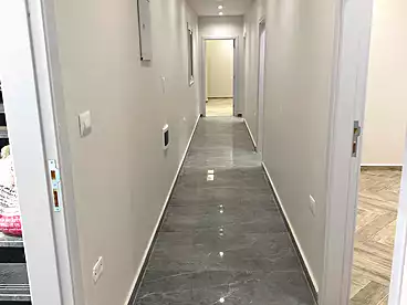 عقارات للإيجار في شارع الفنان نجيب الريحاني، النرجس 7، 235 متر