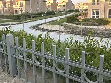 فلل للبيع في كمبوند لافيستا سيتى، الحي السكني الرابع - R4، 303 متر