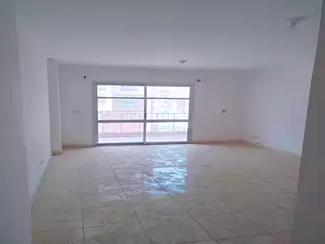 عقارات للبيع في مدينتي - بي 11، المنطقه الحاديه عشر عمارات، 82 متر