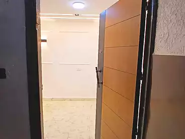 Apartments For sale in Iskandar Ibrahim St., Miami, 60 sqm